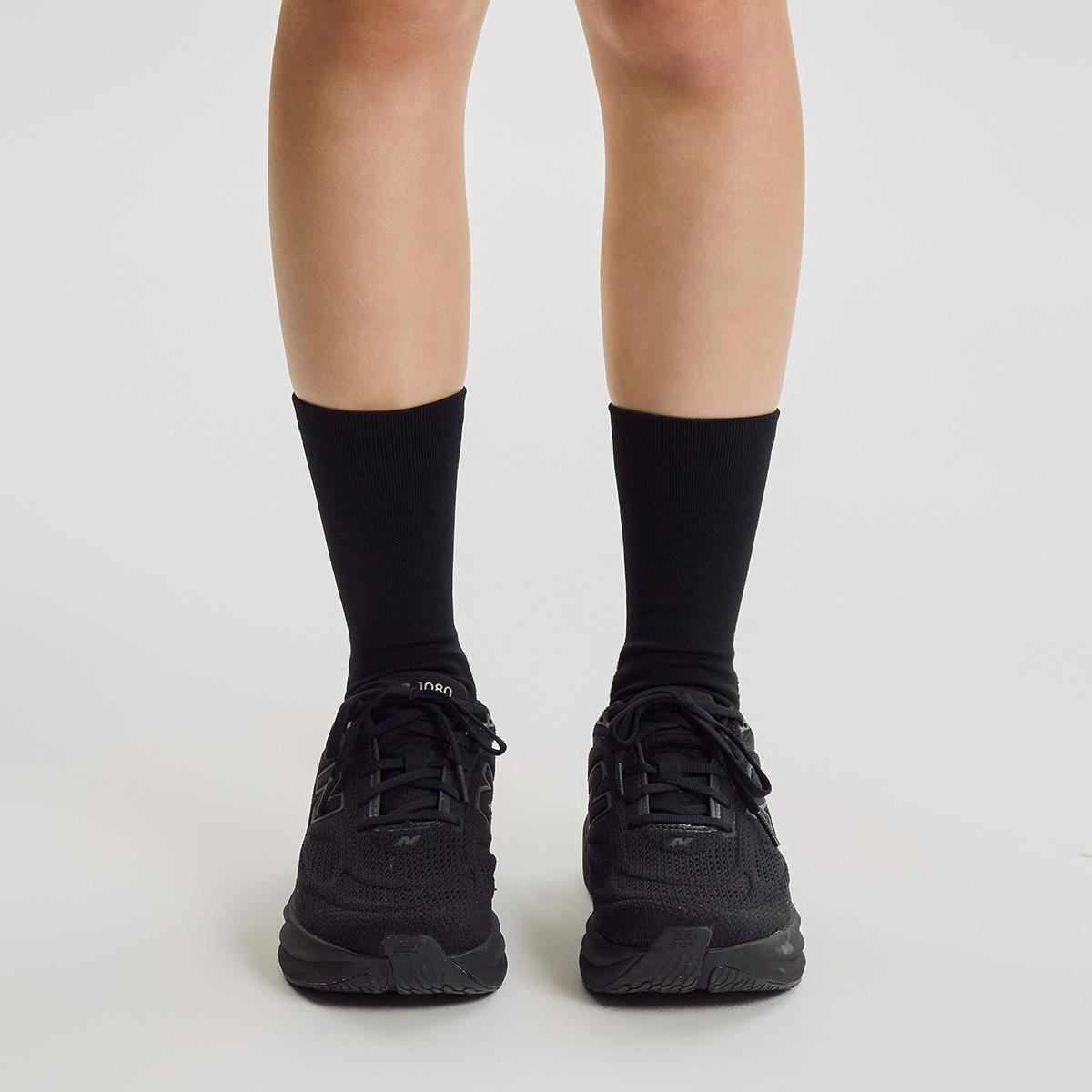 (19)Black
