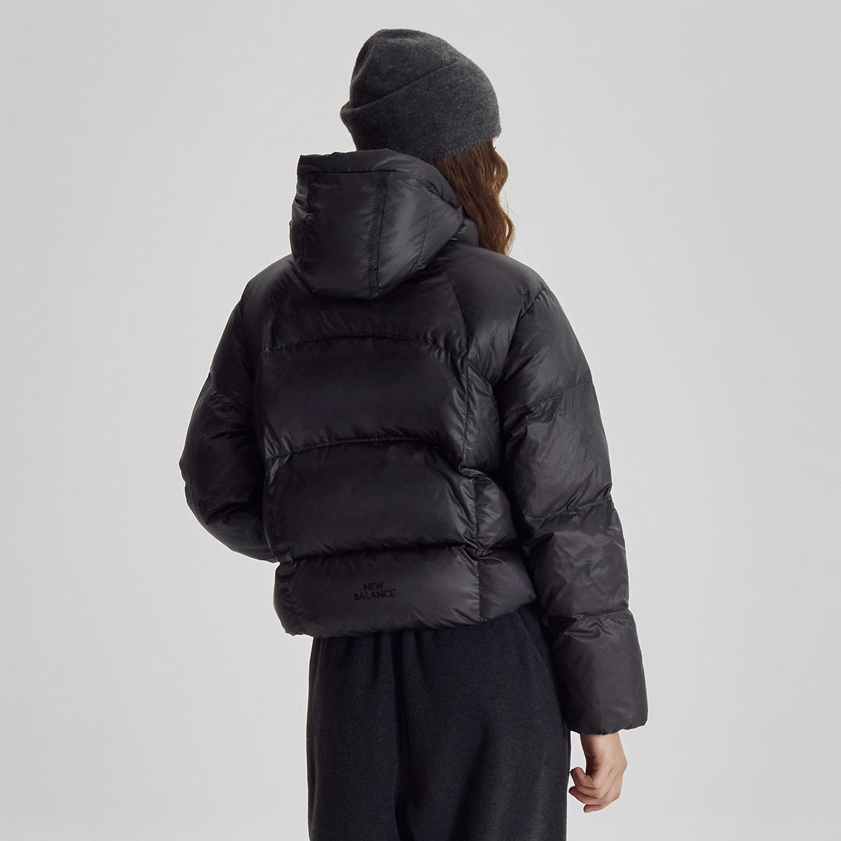 (19)Black