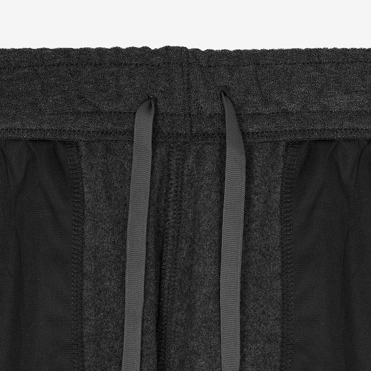 (60)Charcoal