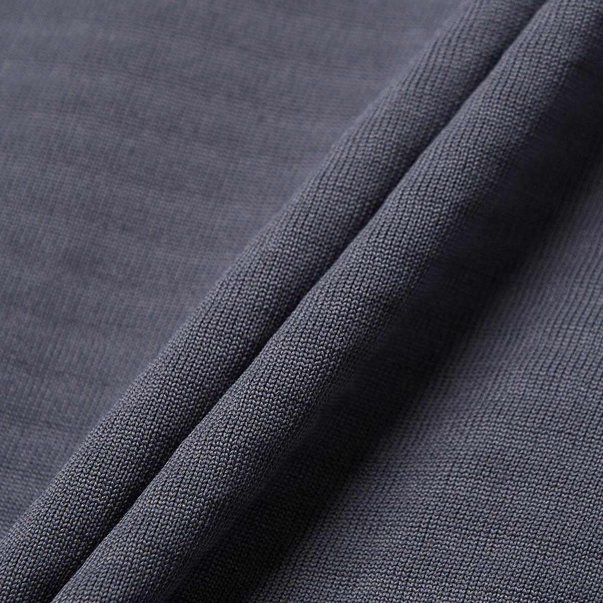 (60)Charcoal