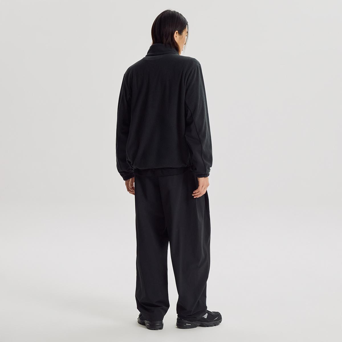 (19)Black