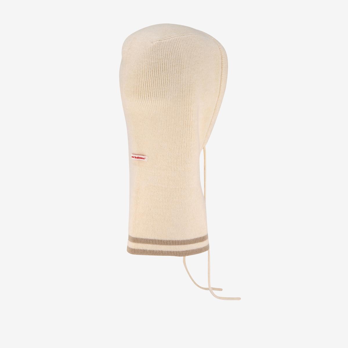 (39)Ivory