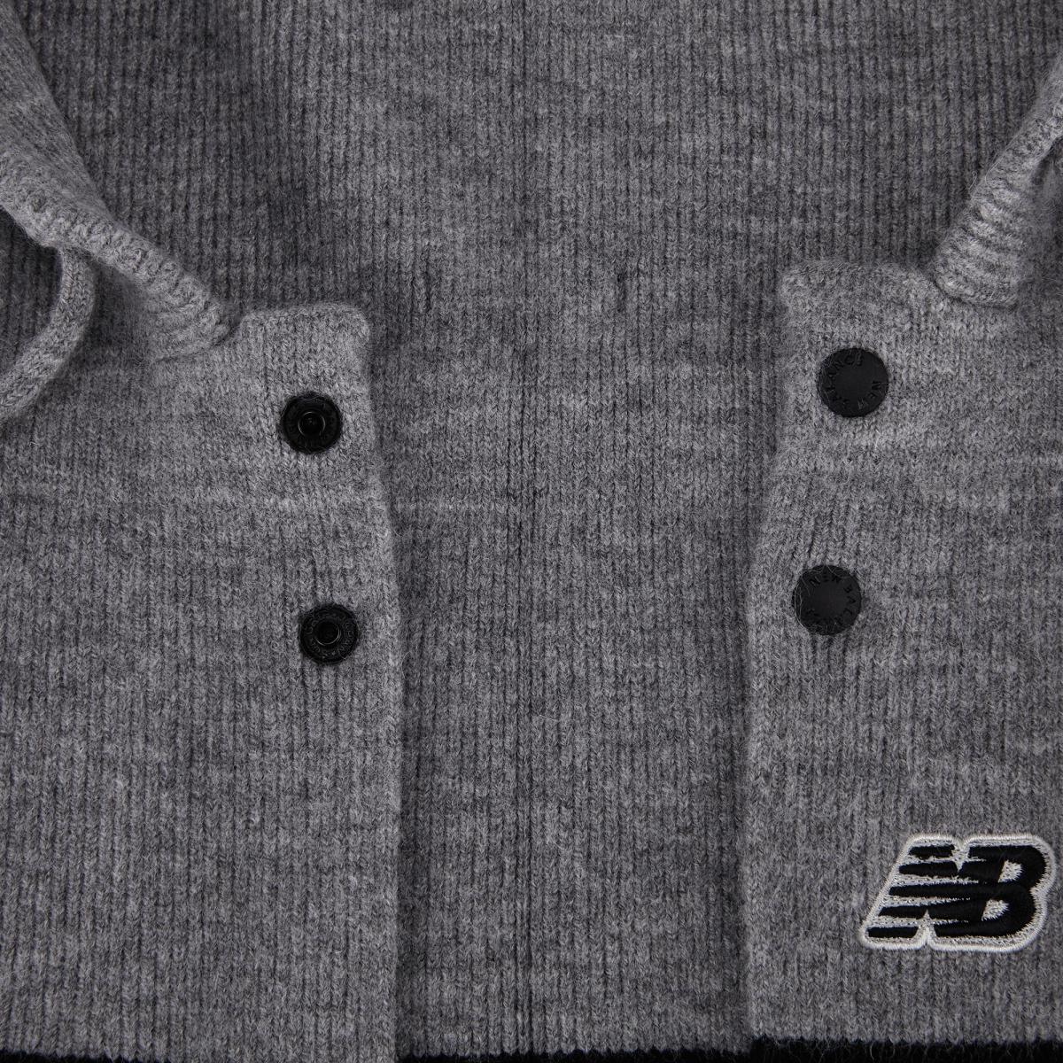 (60)Charcoal
