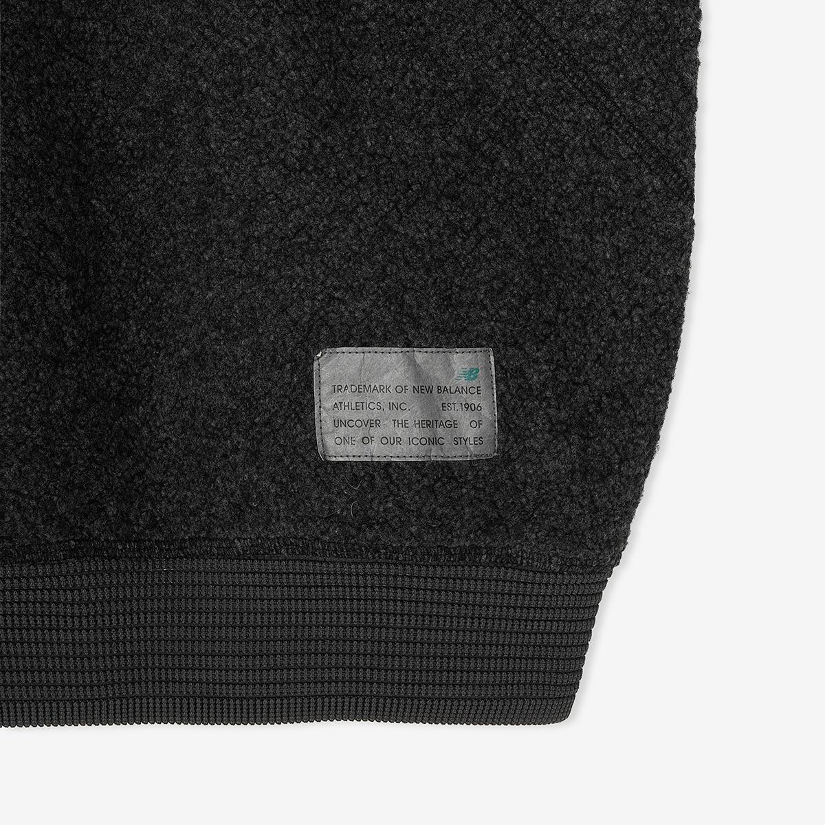 (60)Charcoal