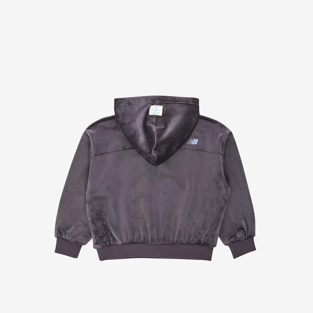 (60)Charcoal
