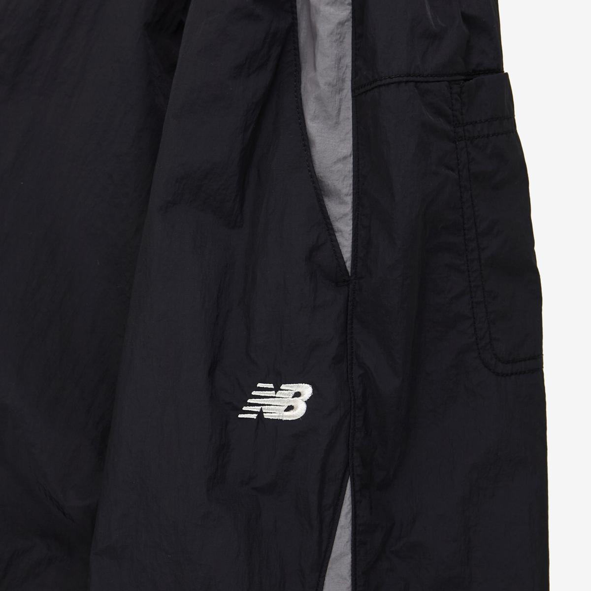 (19)Black