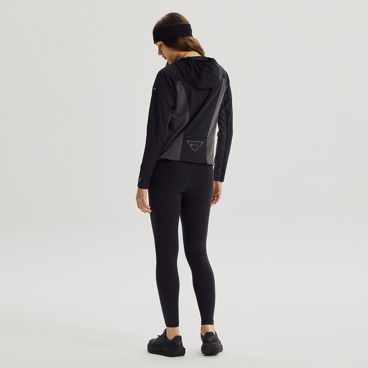 (19)Black