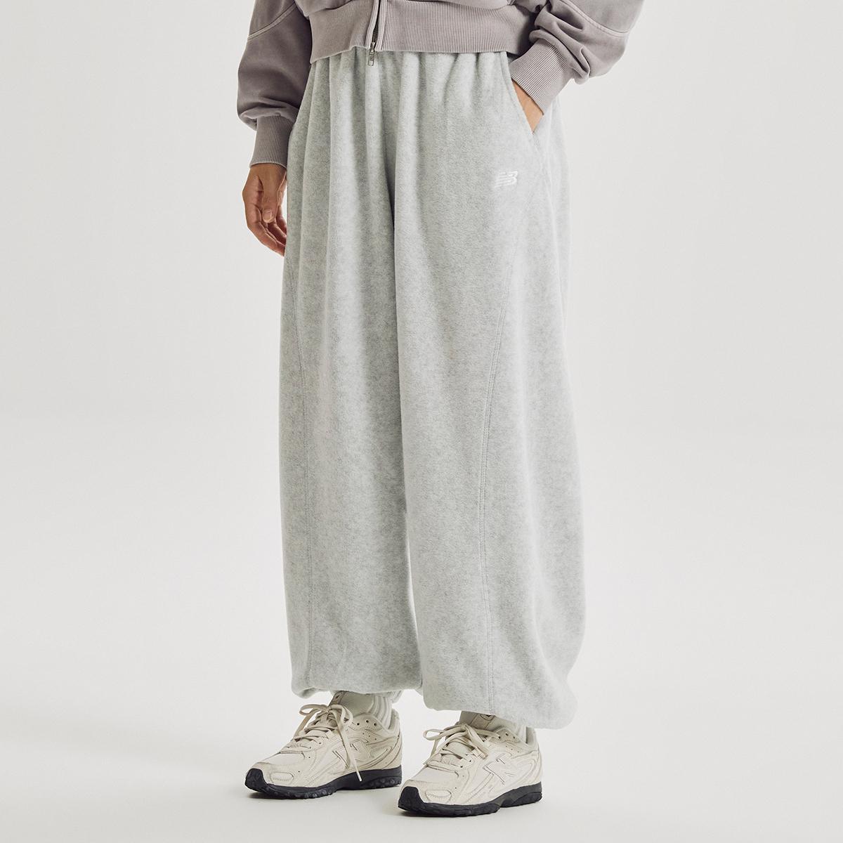 (16)Light Gray