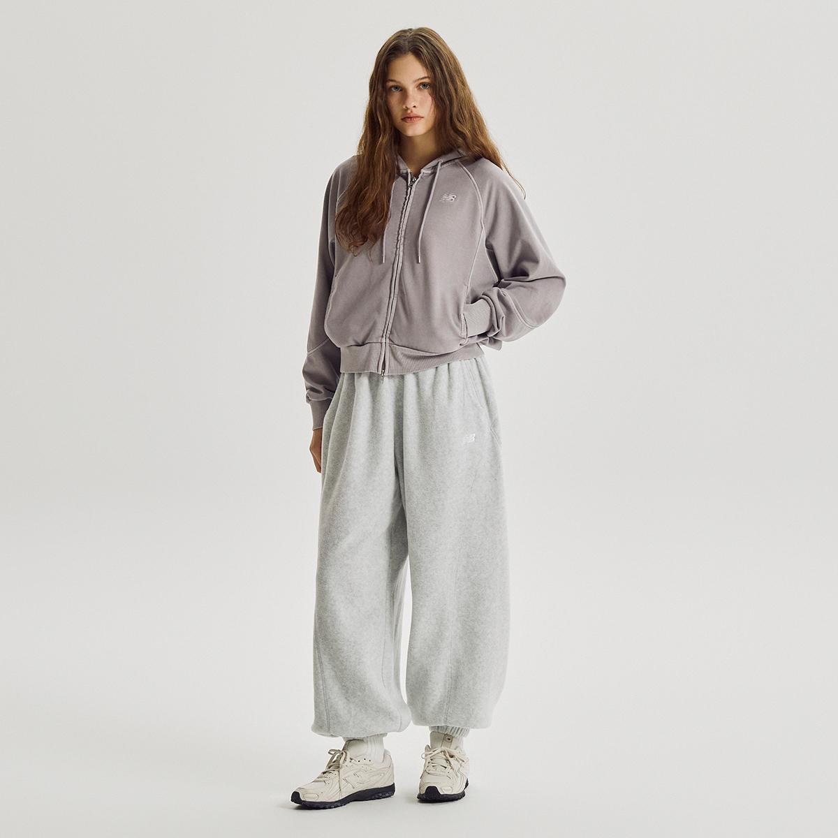 (16)Light Gray