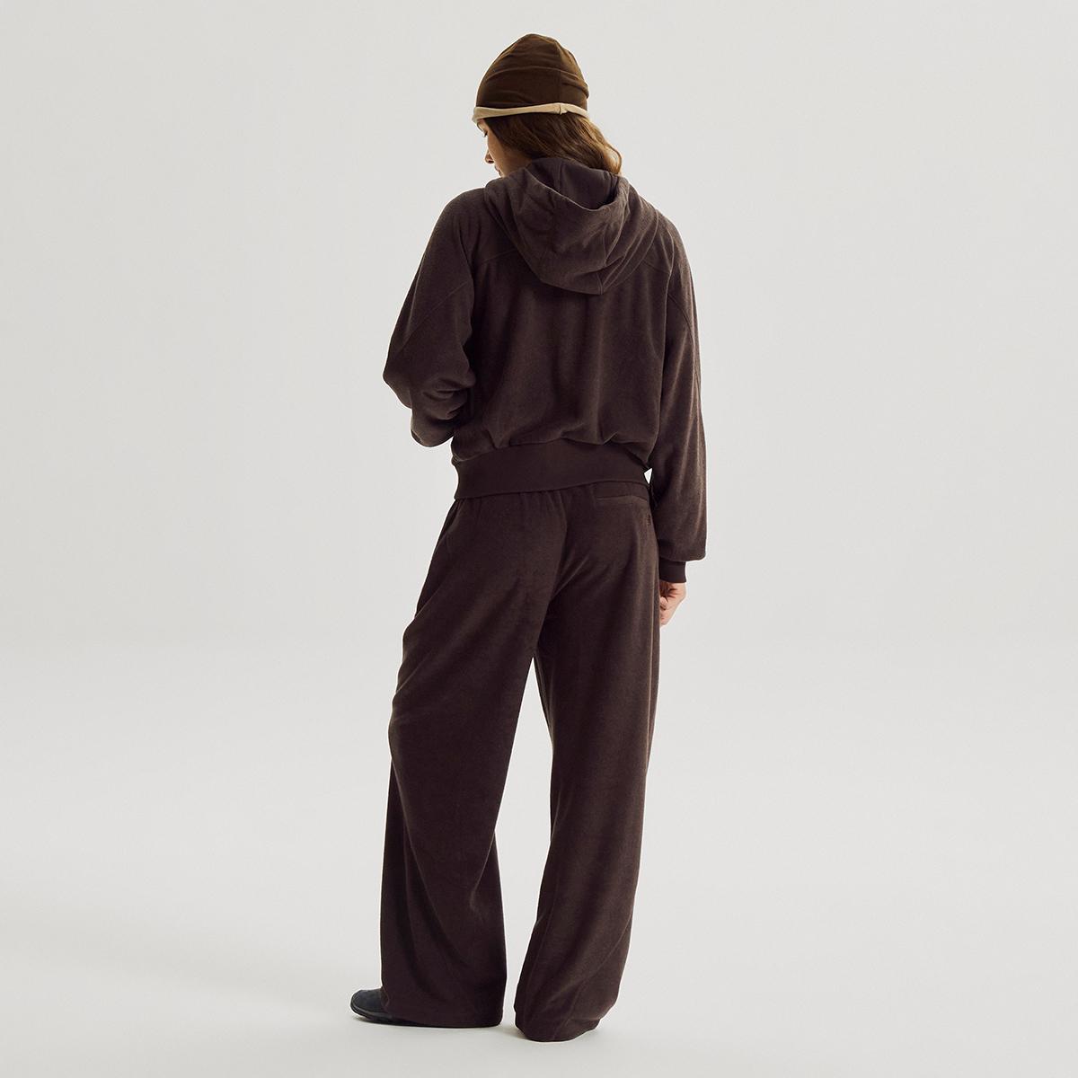 (85)Brown