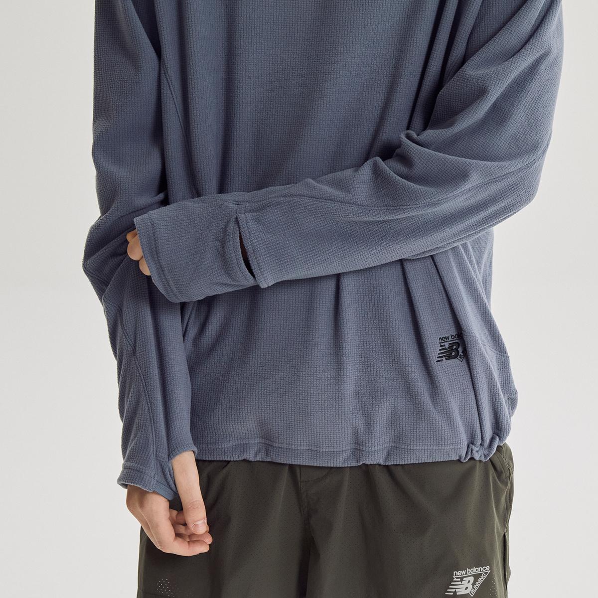 (83)Greyish Blue