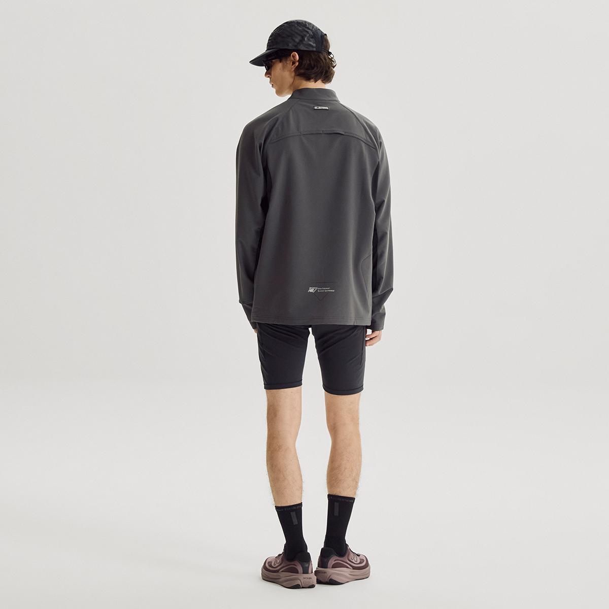 (15)Gray