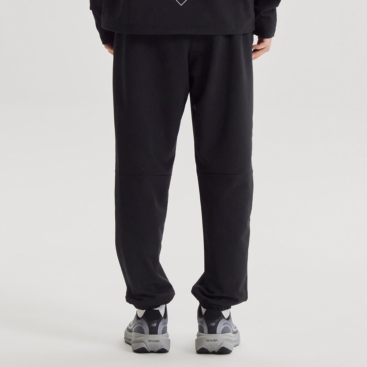 (19)Black