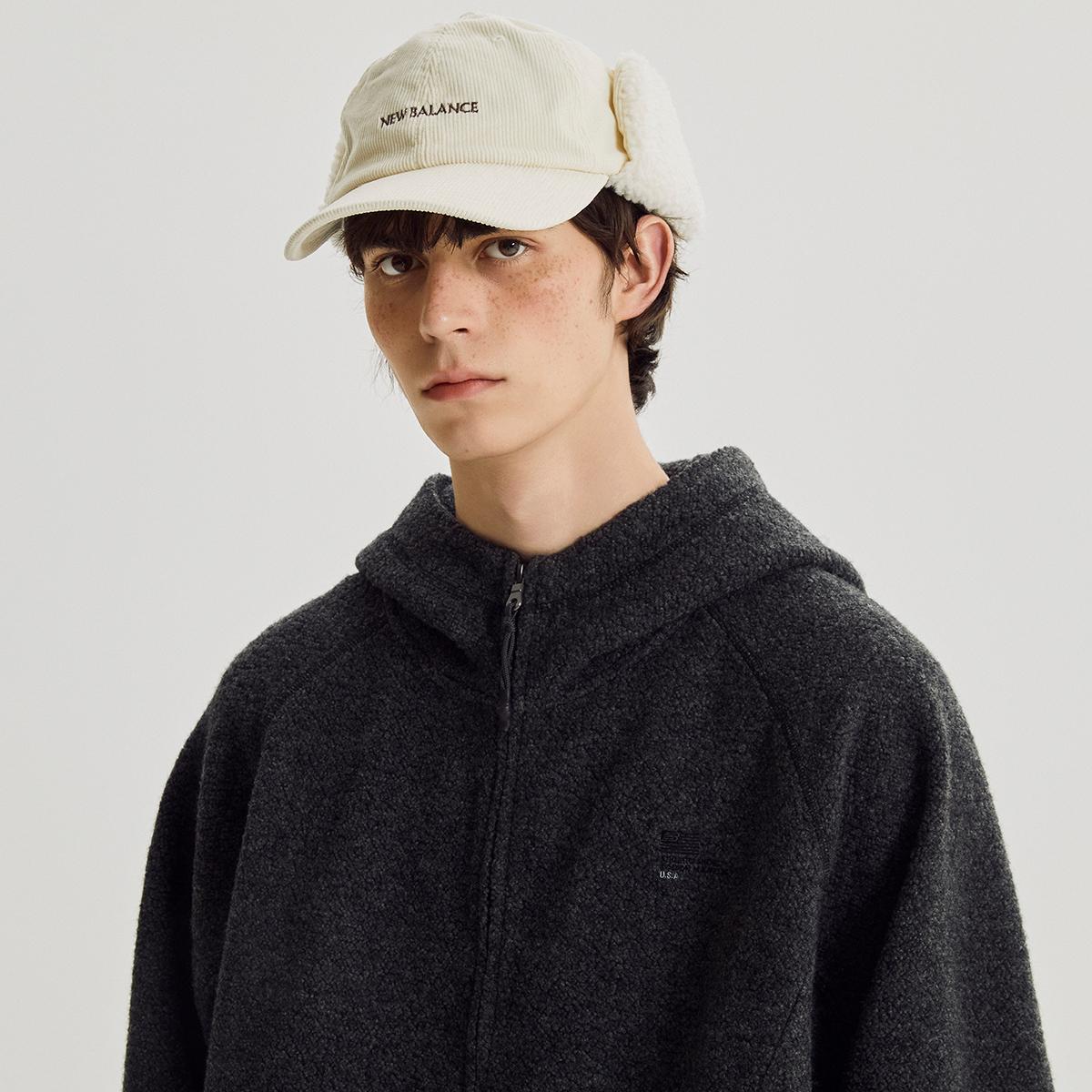 (60)Charcoal
