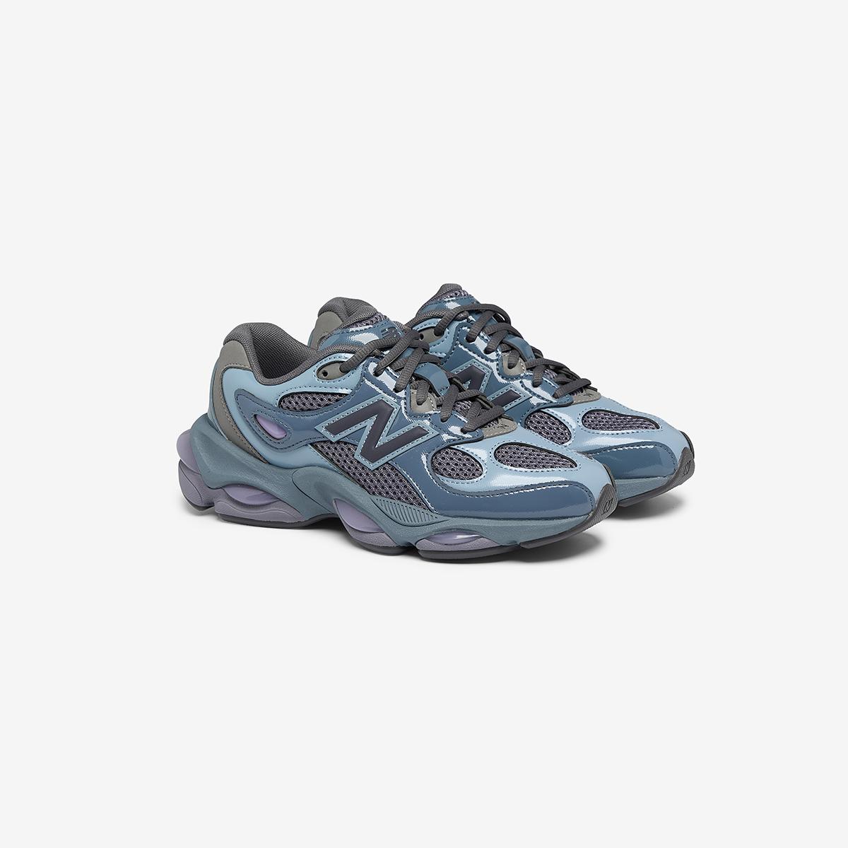 (50)Blue
