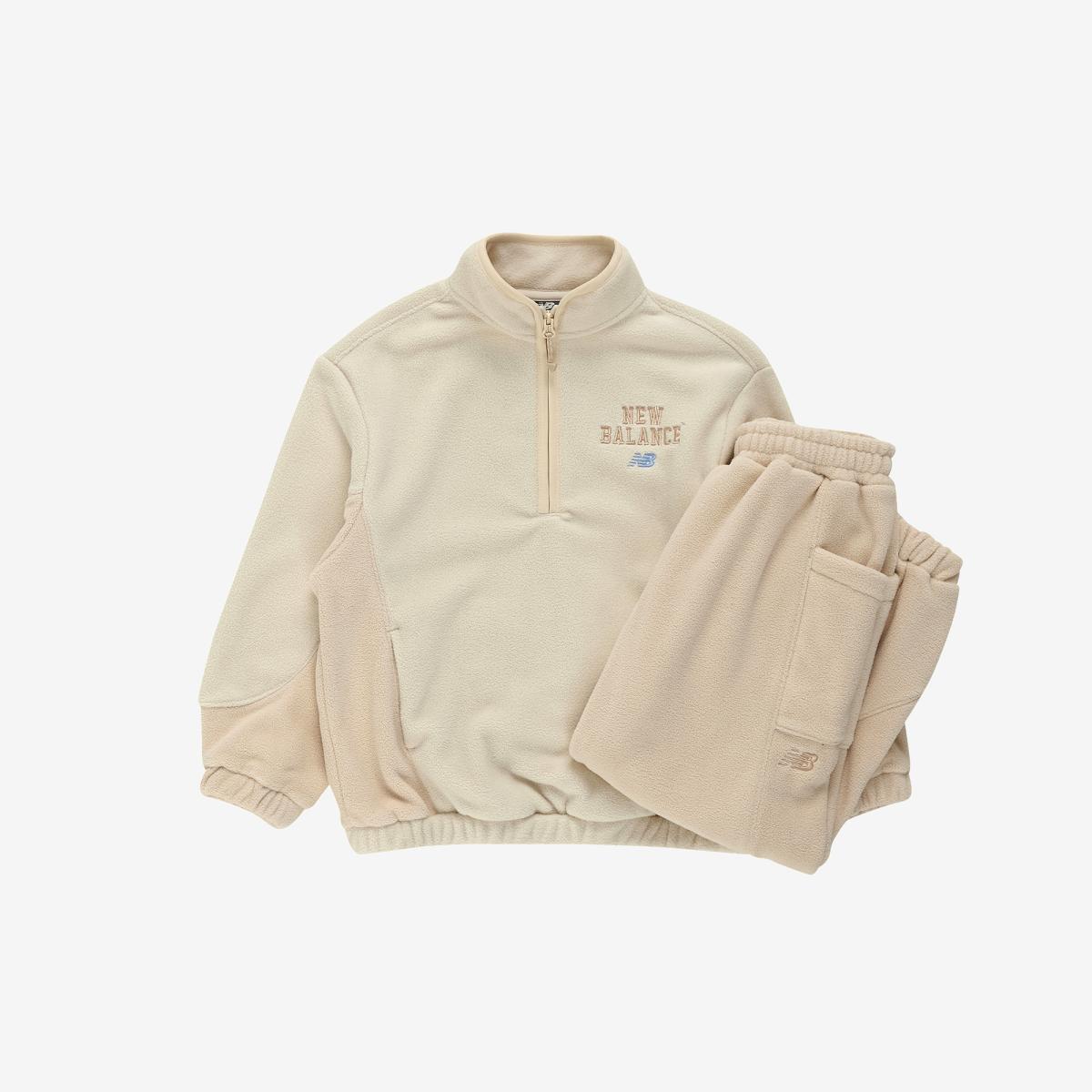 (39)Ivory