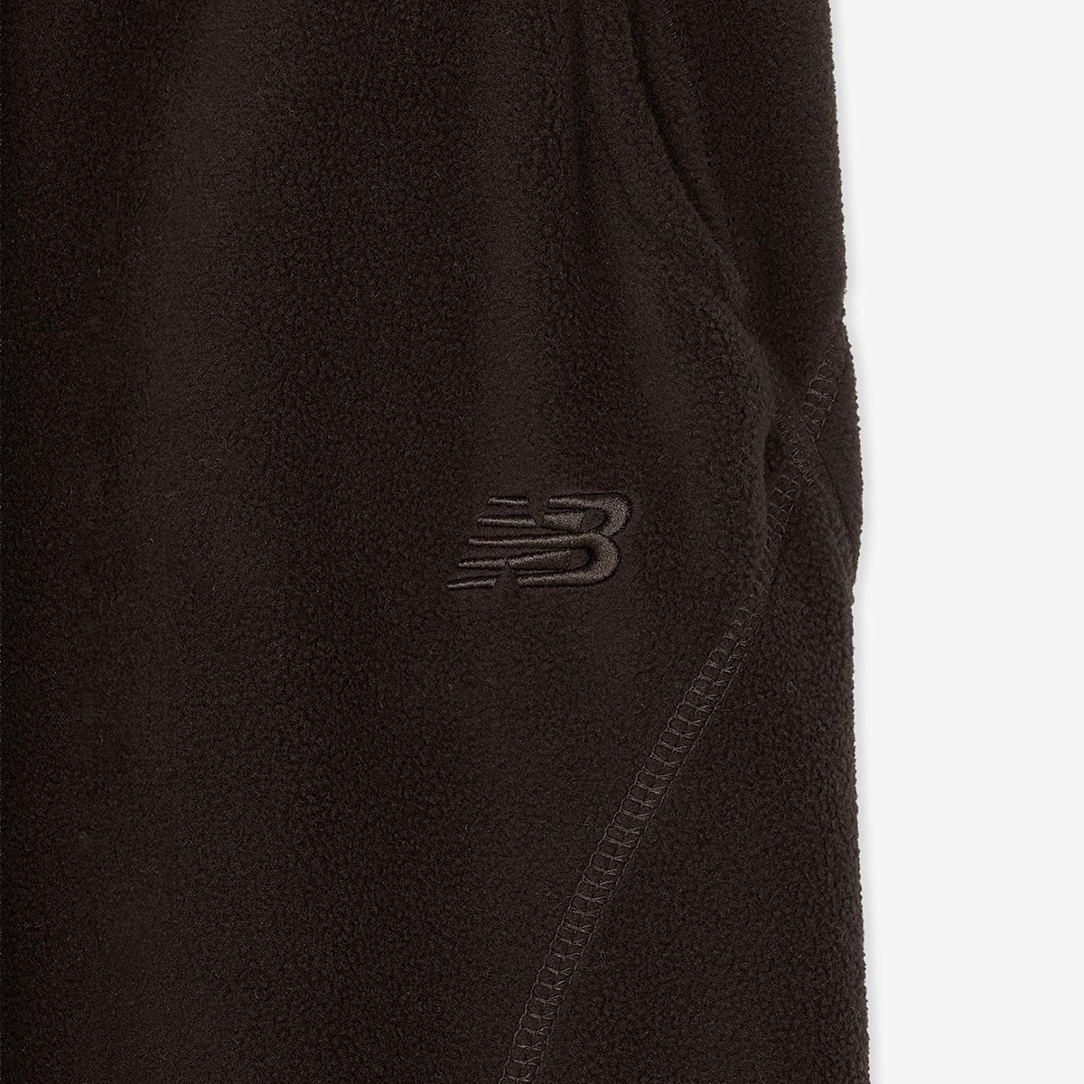(85)Brown