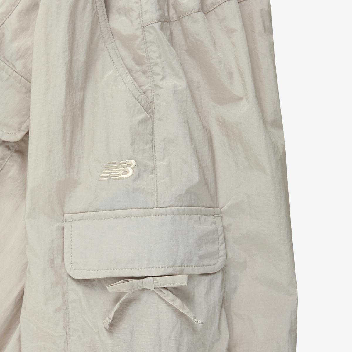 (36)Light Beige