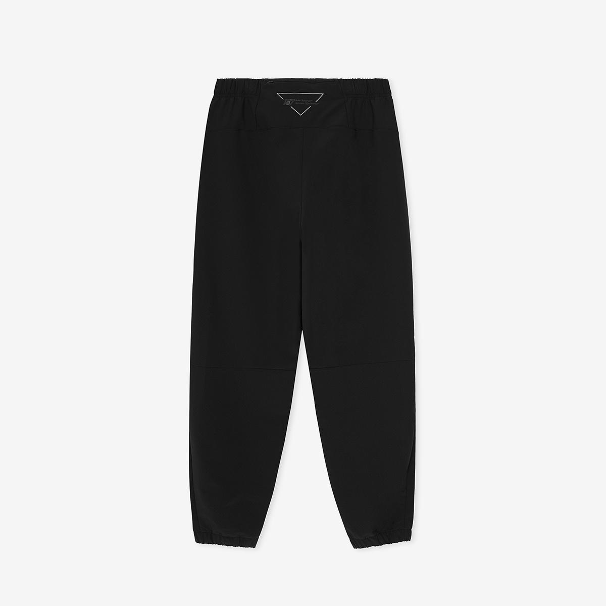 (19)Black