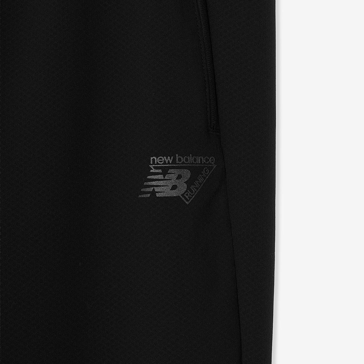 (19)Black